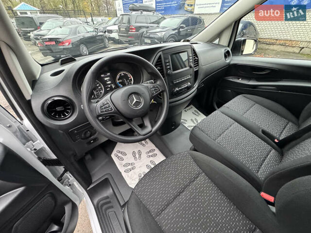 Білий Мерседес eVito, об'ємом двигуна 0 л та пробігом 11 тис. км за 24999 $, фото 11 на Automoto.ua