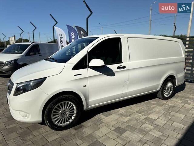Белый Мерседес eVito, объемом двигателя 0 л и пробегом 23 тыс. км за 18900 $, фото 7 на Automoto.ua
