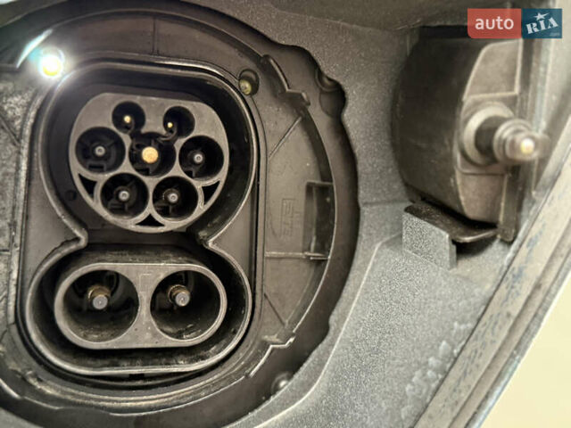 Білий Мерседес eVito, об'ємом двигуна 0 л та пробігом 208 тис. км за 26900 $, фото 51 на Automoto.ua