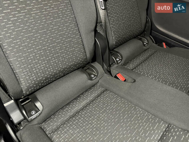 Білий Мерседес eVito, об'ємом двигуна 0 л та пробігом 208 тис. км за 26900 $, фото 61 на Automoto.ua