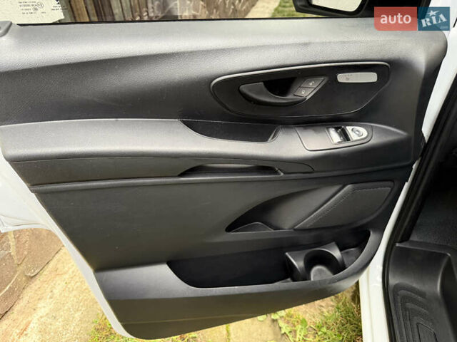 Білий Мерседес eVito, об'ємом двигуна 0 л та пробігом 208 тис. км за 26900 $, фото 34 на Automoto.ua