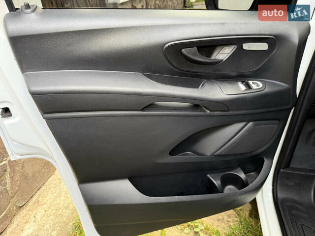 Білий Мерседес eVito, об'ємом двигуна 0 л та пробігом 208 тис. км за 26900 $, фото 70 на Automoto.ua