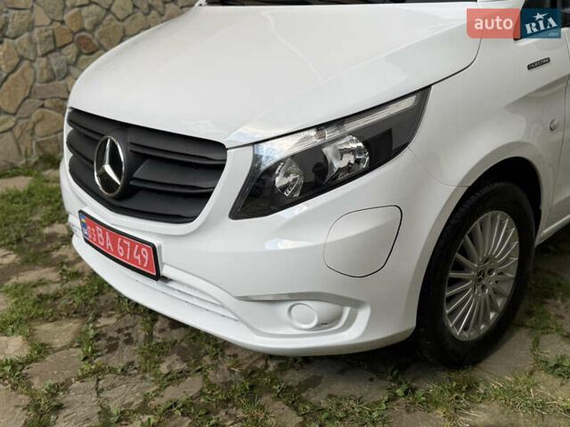 Білий Мерседес eVito, об'ємом двигуна 0 л та пробігом 208 тис. км за 26900 $, фото 12 на Automoto.ua