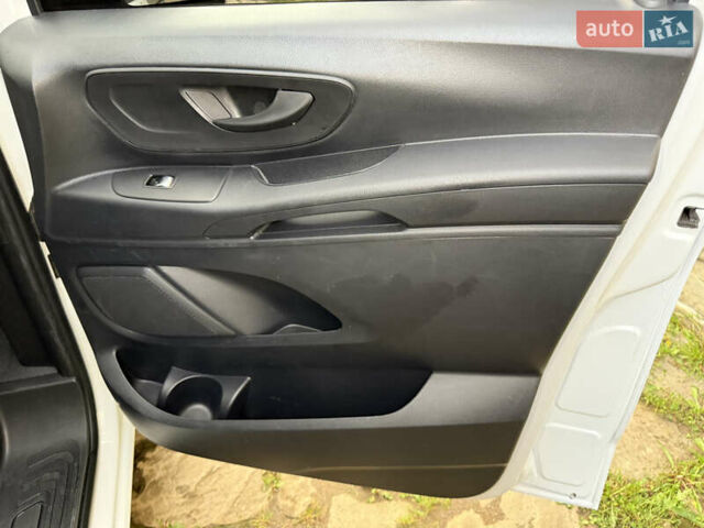 Білий Мерседес eVito, об'ємом двигуна 0 л та пробігом 208 тис. км за 26900 $, фото 63 на Automoto.ua