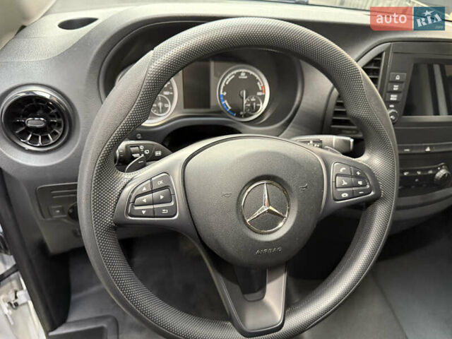 Білий Мерседес eVito, об'ємом двигуна 0 л та пробігом 208 тис. км за 26900 $, фото 73 на Automoto.ua