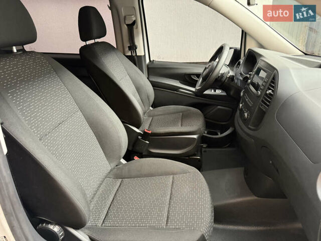 Білий Мерседес eVito, об'ємом двигуна 0 л та пробігом 208 тис. км за 26900 $, фото 23 на Automoto.ua