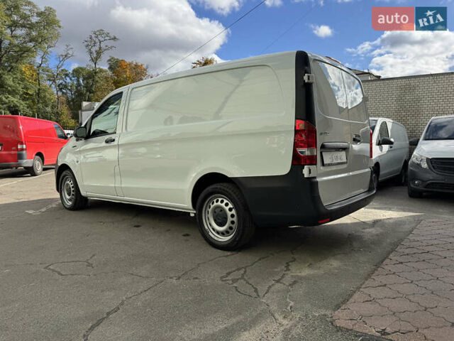 Білий Мерседес eVito, об'ємом двигуна 0 л та пробігом 44 тис. км за 16999 $, фото 5 на Automoto.ua