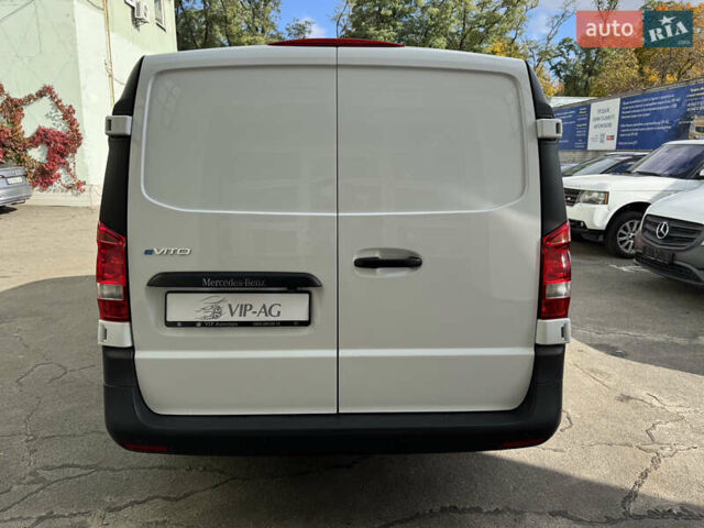 Білий Мерседес eVito, об'ємом двигуна 0 л та пробігом 44 тис. км за 16999 $, фото 6 на Automoto.ua