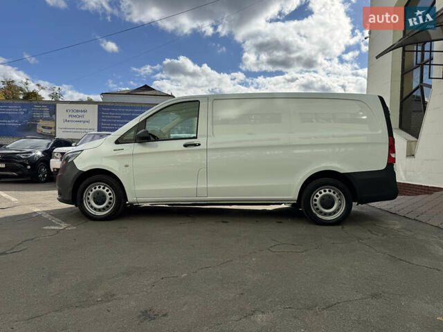 Білий Мерседес eVito, об'ємом двигуна 0 л та пробігом 44 тис. км за 16999 $, фото 3 на Automoto.ua