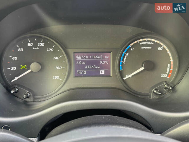 Білий Мерседес eVito, об'ємом двигуна 0 л та пробігом 44 тис. км за 16999 $, фото 18 на Automoto.ua