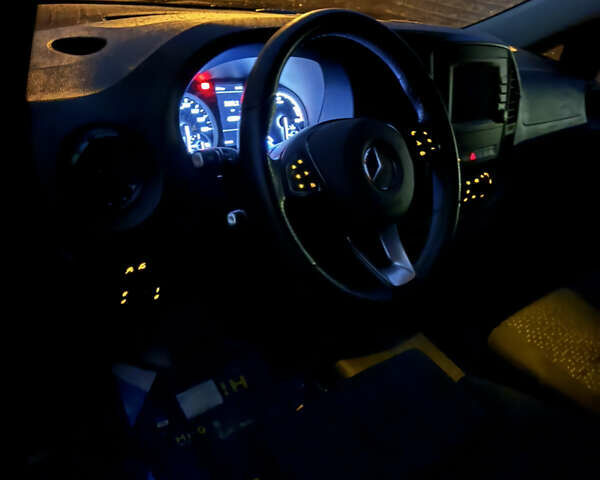 Білий Мерседес eVito, об'ємом двигуна 0 л та пробігом 39 тис. км за 26900 $, фото 50 на Automoto.ua