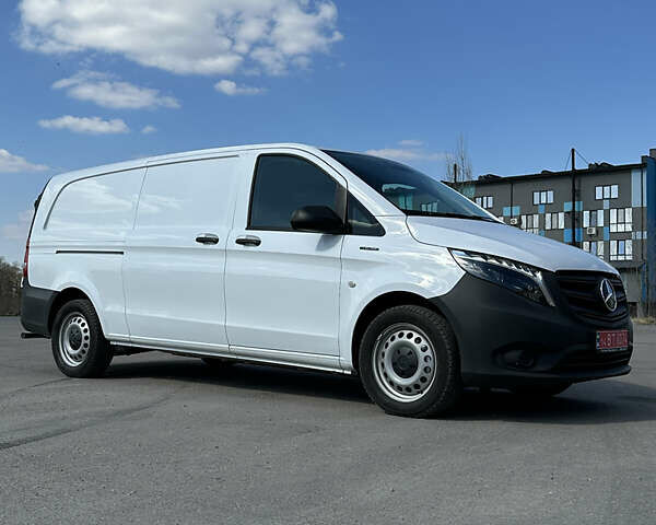 Белый Мерседес eVito, объемом двигателя 0 л и пробегом 2 тыс. км за 27900 $, фото 9 на Automoto.ua