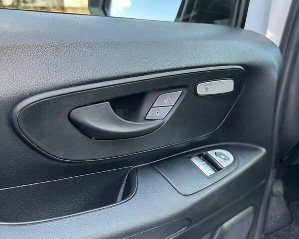 Белый Мерседес eVito, объемом двигателя 0 л и пробегом 2 тыс. км за 27900 $, фото 17 на Automoto.ua