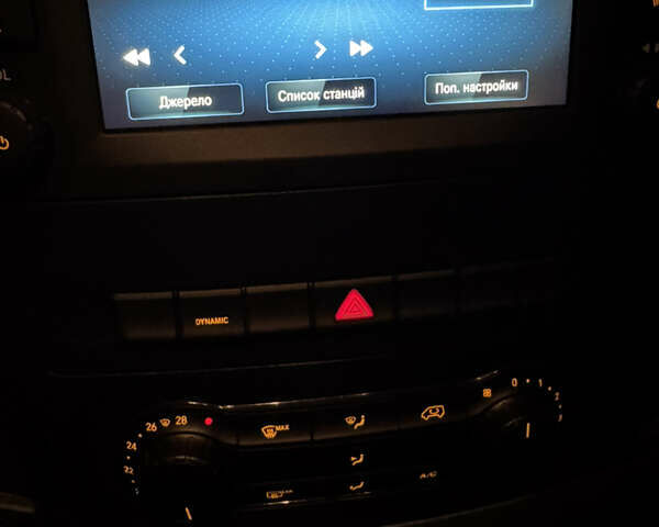 Білий Мерседес eVito, об'ємом двигуна 0 л та пробігом 39 тис. км за 26900 $, фото 46 на Automoto.ua