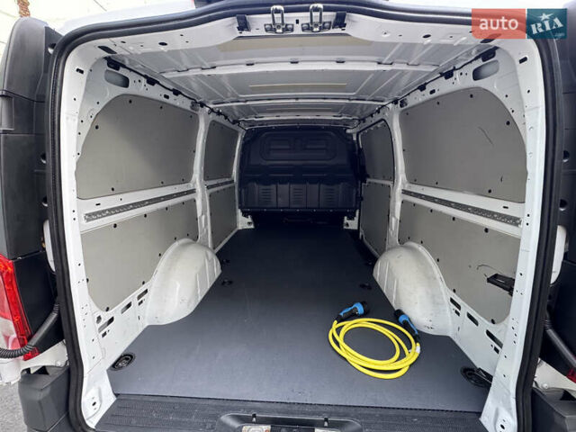 Мерседес eVito, об'ємом двигуна 0 л та пробігом 44 тис. км за 15999 $, фото 37 на Automoto.ua