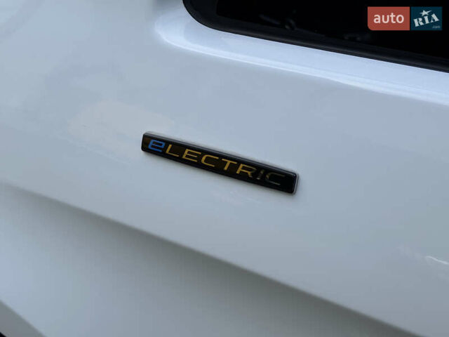 Мерседес eVito, об'ємом двигуна 0 л та пробігом 44 тис. км за 15999 $, фото 9 на Automoto.ua