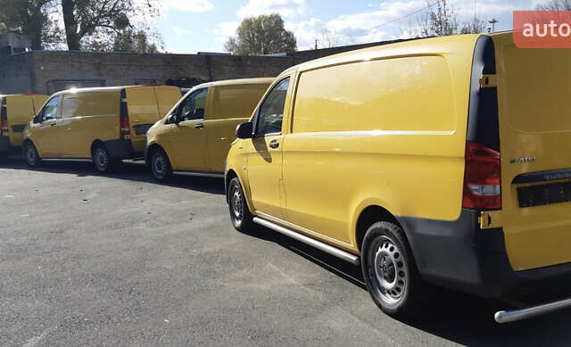 Жовтий Мерседес eVito, об'ємом двигуна 0 л та пробігом 49 тис. км за 13999 $, фото 21 на Automoto.ua