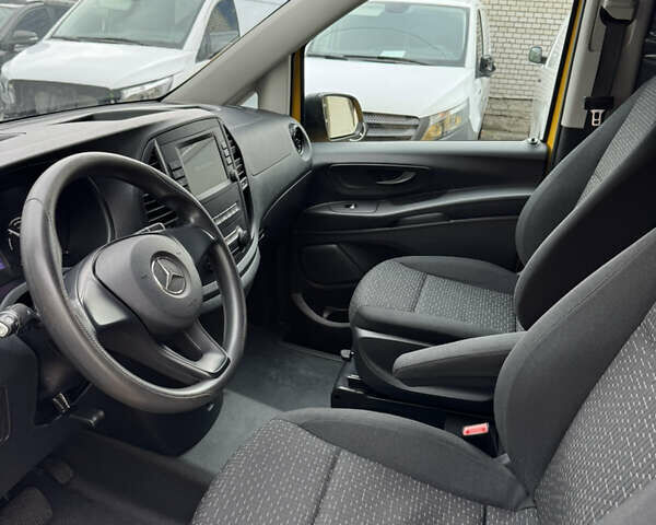 Жовтий Мерседес eVito, об'ємом двигуна 0 л та пробігом 77 тис. км за 16300 $, фото 14 на Automoto.ua