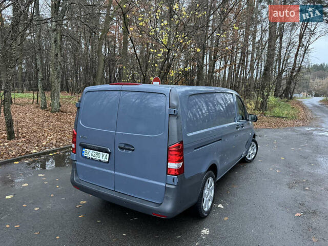 Сірий Мерседес eVito, об'ємом двигуна 0 л та пробігом 32 тис. км за 16500 $, фото 7 на Automoto.ua