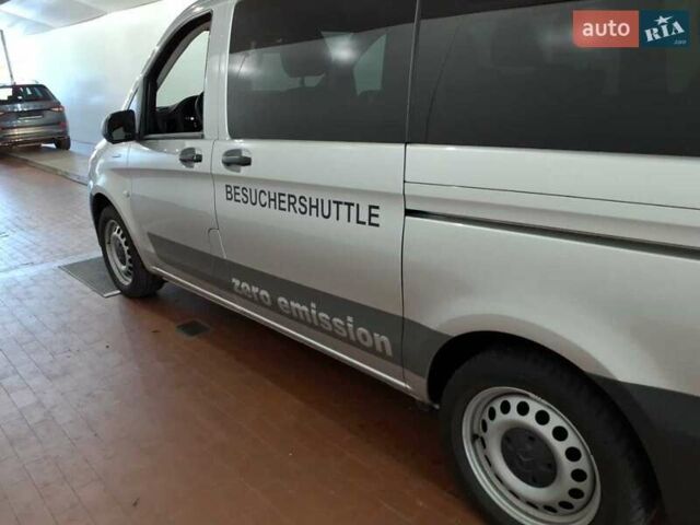 Сірий Мерседес eVito, об'ємом двигуна 0 л та пробігом 41 тис. км за 20500 $, фото 28 на Automoto.ua