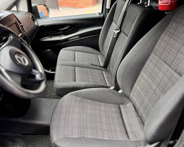Сірий Мерседес eVito, об'ємом двигуна 0 л та пробігом 37 тис. км за 15700 $, фото 14 на Automoto.ua