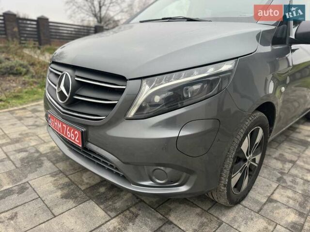 Серый Мерседес eVito, объемом двигателя 0 л и пробегом 45 тыс. км за 34900 $, фото 9 на Automoto.ua