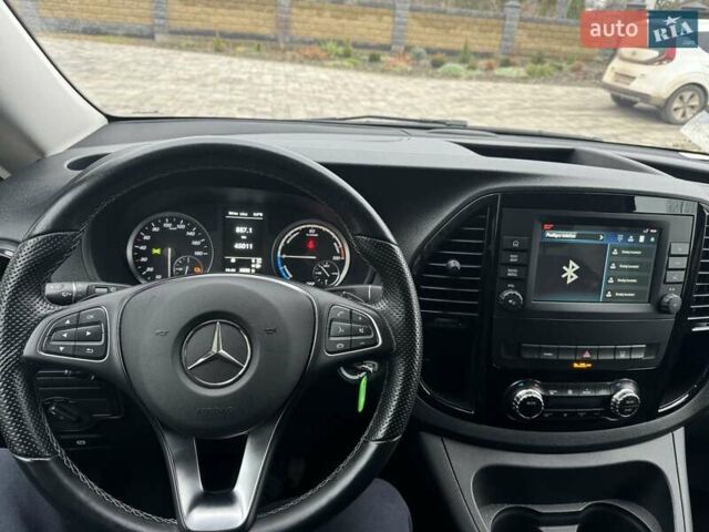 Серый Мерседес eVito, объемом двигателя 0 л и пробегом 45 тыс. км за 34900 $, фото 21 на Automoto.ua
