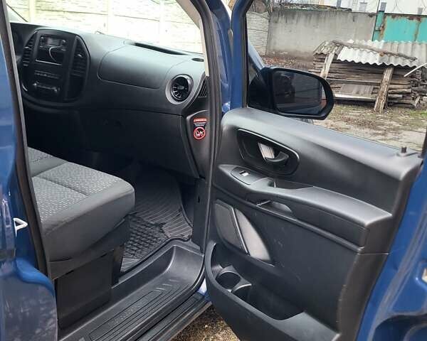 Синий Мерседес eVito, объемом двигателя 0 л и пробегом 47 тыс. км за 15600 $, фото 16 на Automoto.ua