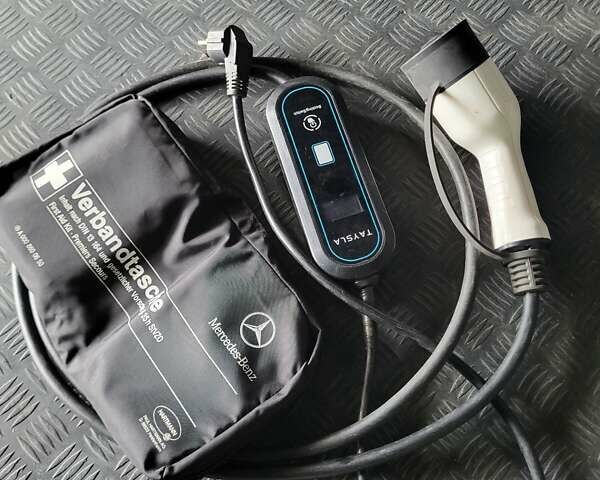 Синій Мерседес eVito, об'ємом двигуна 0 л та пробігом 47 тис. км за 21000 $, фото 35 на Automoto.ua