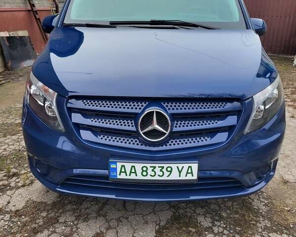 Синий Мерседес eVito, объемом двигателя 0 л и пробегом 47 тыс. км за 15600 $, фото 4 на Automoto.ua