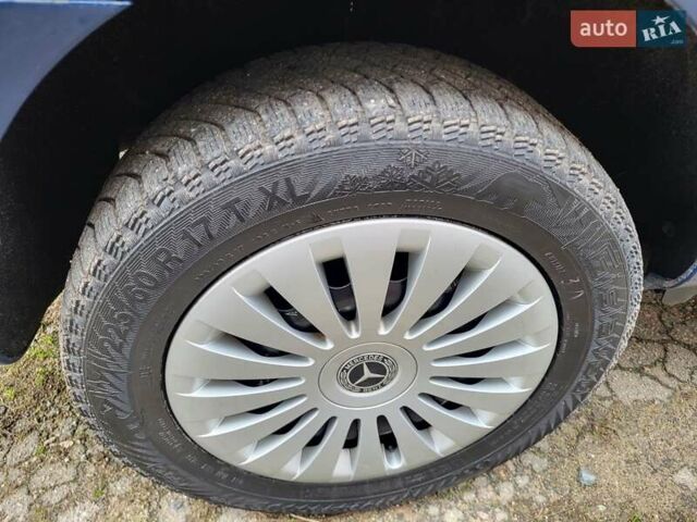 Синий Мерседес eVito, объемом двигателя 0 л и пробегом 47 тыс. км за 15600 $, фото 12 на Automoto.ua