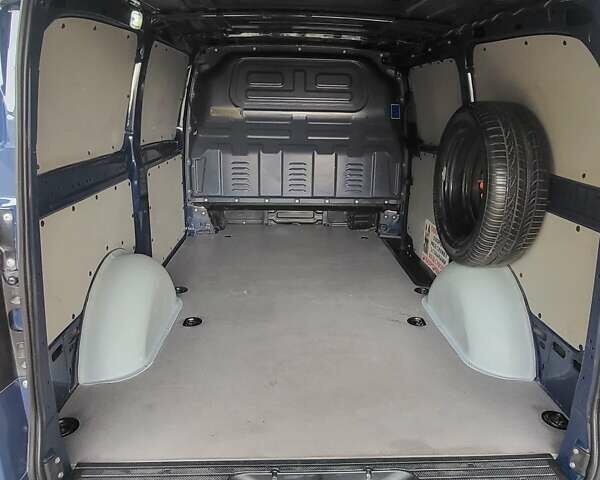 Синій Мерседес eVito, об'ємом двигуна 0 л та пробігом 47 тис. км за 21000 $, фото 9 на Automoto.ua