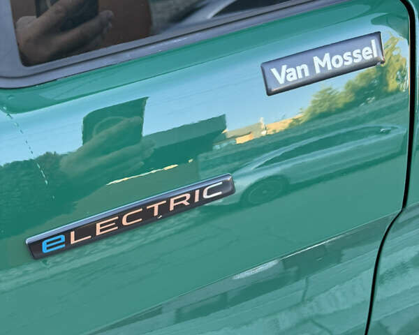 Зеленый Мерседес eVito, объемом двигателя 0 л и пробегом 17 тыс. км за 32800 $, фото 35 на Automoto.ua