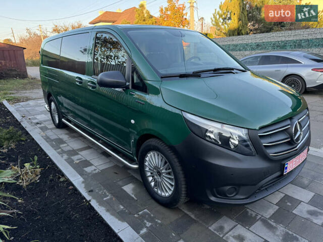 Зеленый Мерседес eVito, объемом двигателя 0 л и пробегом 17 тыс. км за 32800 $, фото 6 на Automoto.ua