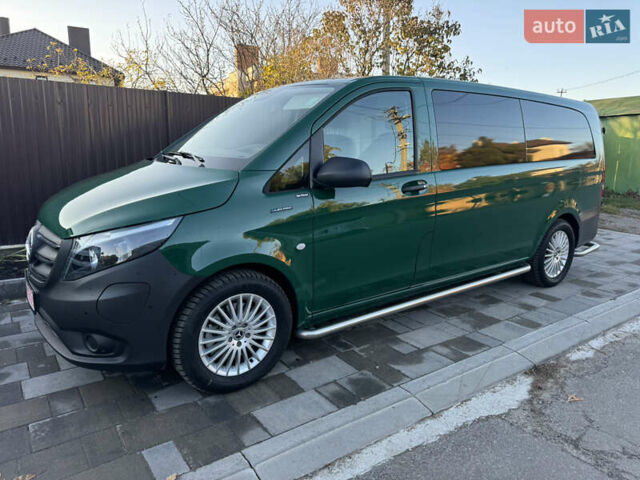 Зеленый Мерседес eVito, объемом двигателя 0 л и пробегом 17 тыс. км за 32800 $, фото 10 на Automoto.ua
