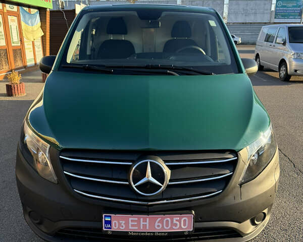 Зеленый Мерседес eVito, объемом двигателя 0 л и пробегом 17 тыс. км за 32800 $, фото 2 на Automoto.ua