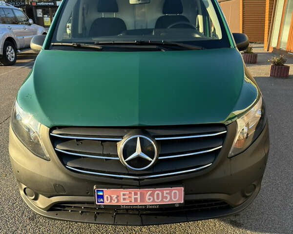 Зеленый Мерседес eVito, объемом двигателя 0 л и пробегом 17 тыс. км за 32800 $, фото 1 на Automoto.ua