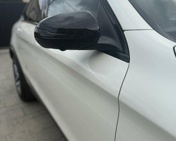 Білий Мерседес GLC-Class Coupe, об'ємом двигуна 2.2 л та пробігом 175 тис. км за 39500 $, фото 18 на Automoto.ua