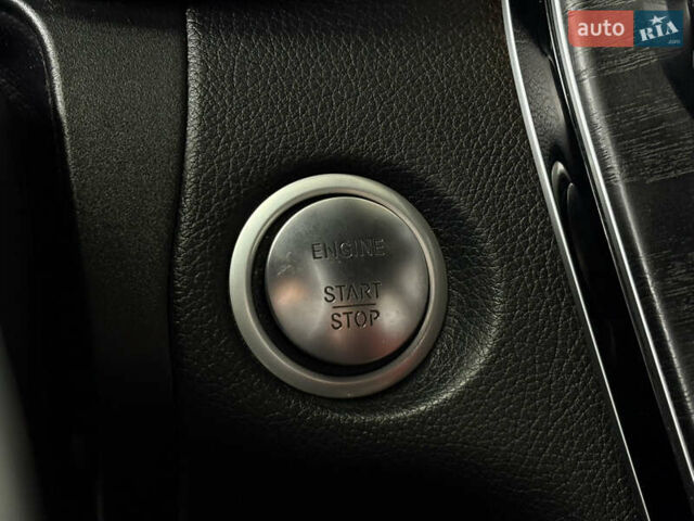 Белый Мерседес GLC-Class Coupe, объемом двигателя 2.14 л и пробегом 122 тыс. км за 33900 $, фото 29 на Automoto.ua