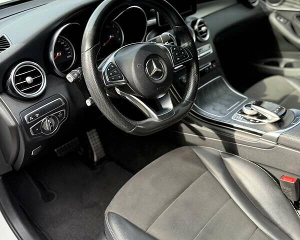 Белый Мерседес GLC-Class Coupe, объемом двигателя 2.14 л и пробегом 91 тыс. км за 39000 $, фото 10 на Automoto.ua