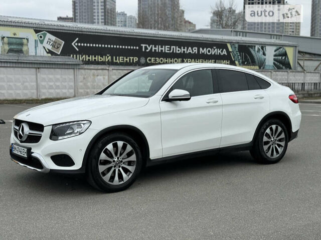 Білий Мерседес GLC-Class Coupe, об'ємом двигуна 2.14 л та пробігом 138 тис. км за 36500 $, фото 4 на Automoto.ua