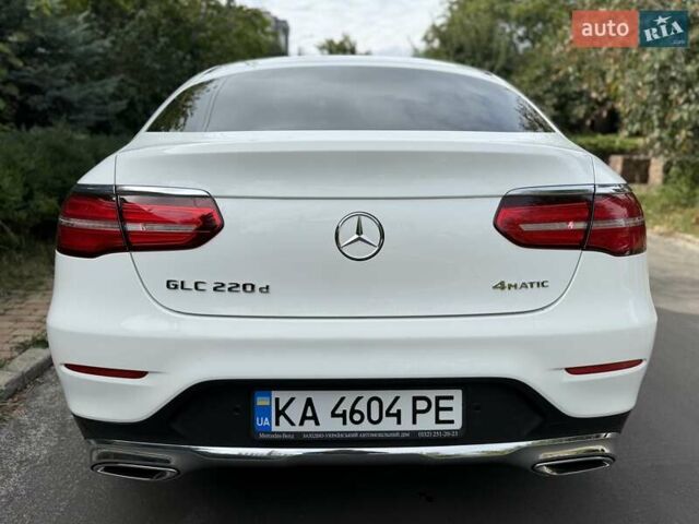 Белый Мерседес GLC-Class Coupe, объемом двигателя 2.14 л и пробегом 91 тыс. км за 39000 $, фото 6 на Automoto.ua
