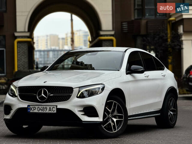Білий Мерседес GLC-Class Coupe, об'ємом двигуна 2.2 л та пробігом 115 тис. км за 37500 $, фото 4 на Automoto.ua