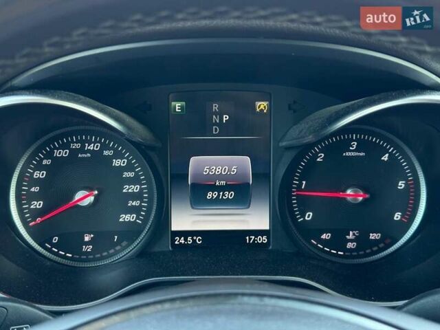 Білий Мерседес GLC-Class Coupe, об'ємом двигуна 2.2 л та пробігом 89 тис. км за 41000 $, фото 9 на Automoto.ua