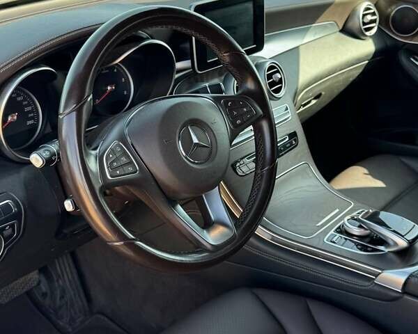 Білий Мерседес GLC-Class Coupe, об'ємом двигуна 2.2 л та пробігом 89 тис. км за 41000 $, фото 4 на Automoto.ua