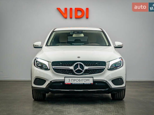 Белый Мерседес GLC-Class Coupe, объемом двигателя 2.1 л и пробегом 138 тыс. км за 35891 $, фото 4 на Automoto.ua
