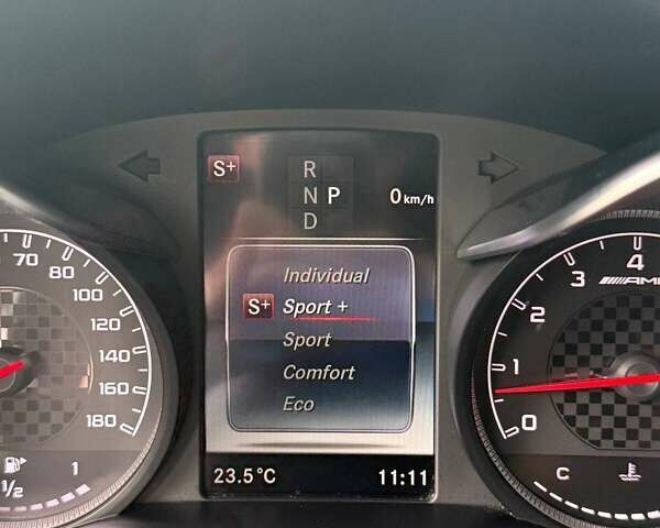 Белый Мерседес GLC-Class Coupe, объемом двигателя 3 л и пробегом 80 тыс. км за 43500 $, фото 27 на Automoto.ua