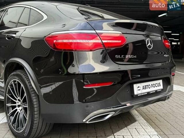 Чорний Мерседес GLC-Class Coupe, об'ємом двигуна 2.14 л та пробігом 176 тис. км за 38990 $, фото 5 на Automoto.ua