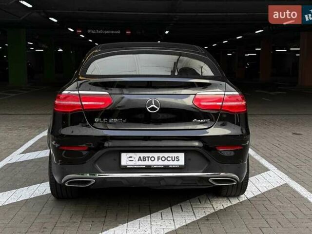 Чорний Мерседес GLC-Class Coupe, об'ємом двигуна 2.14 л та пробігом 176 тис. км за 38990 $, фото 6 на Automoto.ua