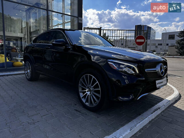 Черный Мерседес GLC-Class Coupe, объемом двигателя 2 л и пробегом 97 тыс. км за 38300 $, фото 8 на Automoto.ua